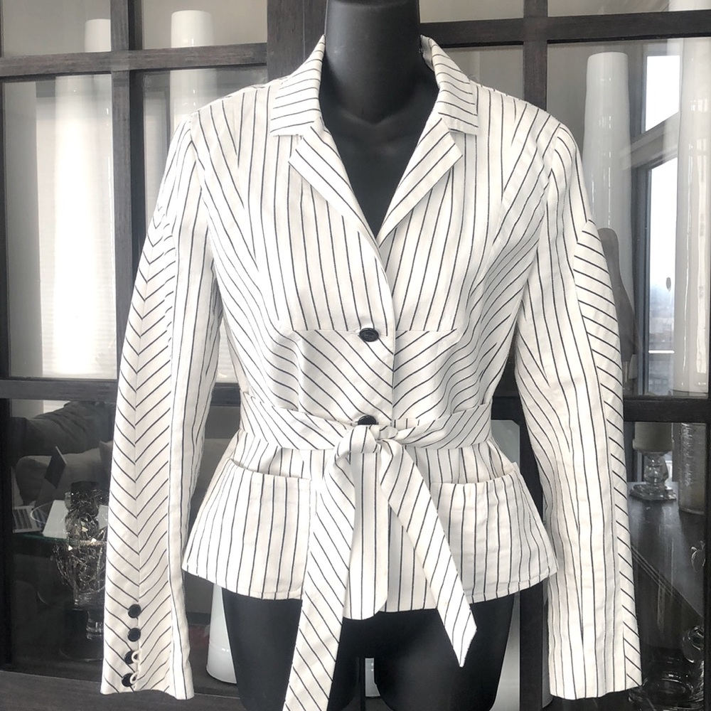 Lira Mortari, size small jacket